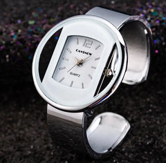 New Luxury Women's Bracelet Watches: Elegant Quartz Timepieces