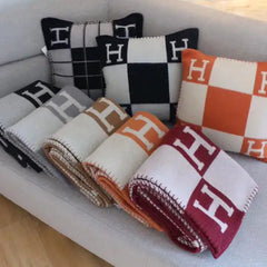 Luxury H Blanket & Pillows